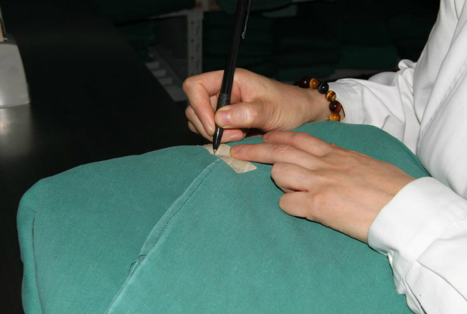 成品的包类，我们要写好日期，一般经过灭菌之后，这个包类有7天的无菌保质期。